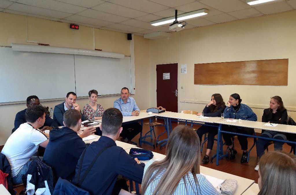 Intervention de professionnels en classe de 1CO1