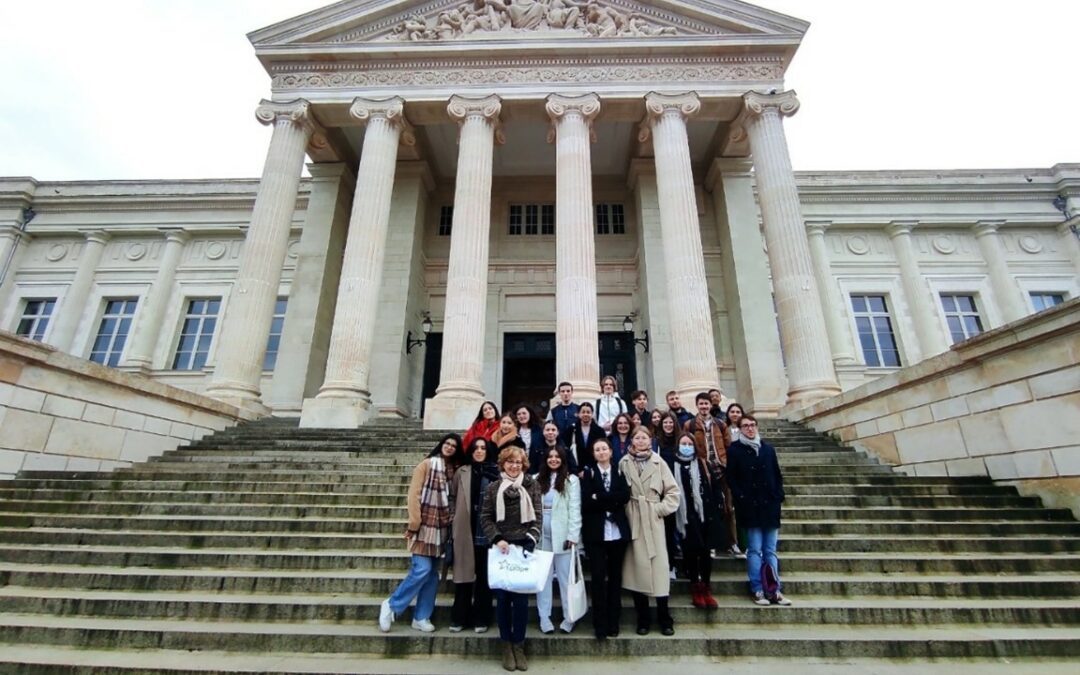 AUX MARCHES DU PALAIS – DGEMC et 1er campus Sciences Po Paris